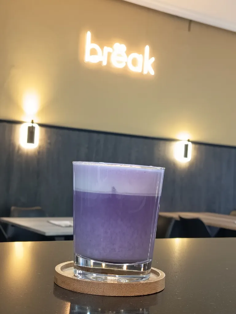 Ube latte ha llegado a Break.webp